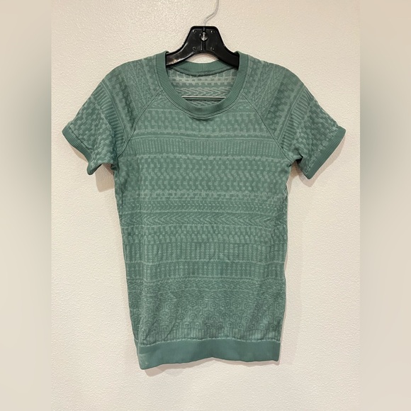 Lululemon Rest Less Short Sleeve Frosted Pine Women’s Size 6 - Picture 5 of 7